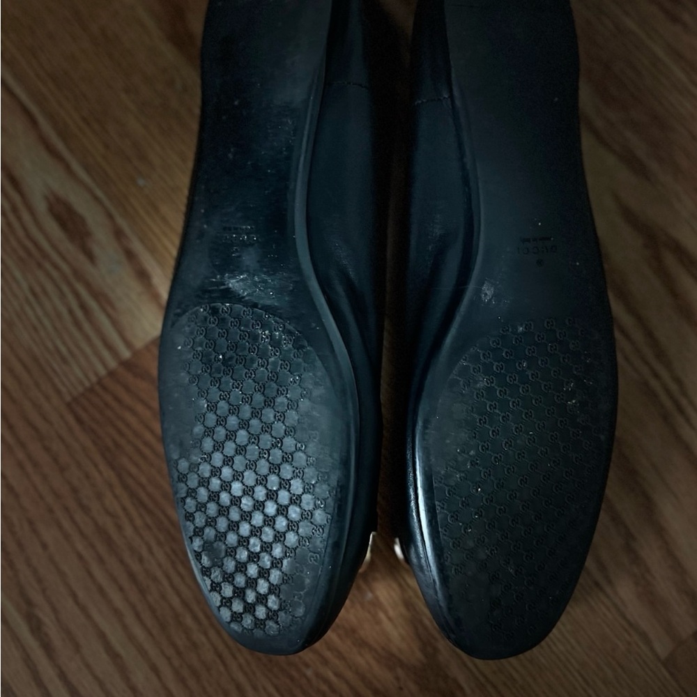 Gucci Black Leather Ballet Flats with Gold Horsebit Accent - Picture 3 of 5
